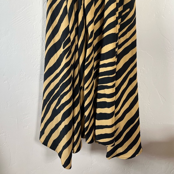 NWT Topshop Midi Tiger Print Zebra Print Pinafore Ruffle Dress 4 - Picture 11 of 12